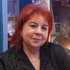 Суркова Любовь